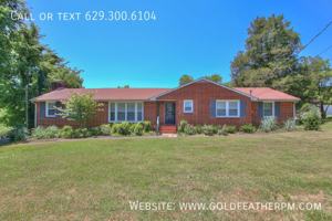 featured image of 3747 Westport Dr