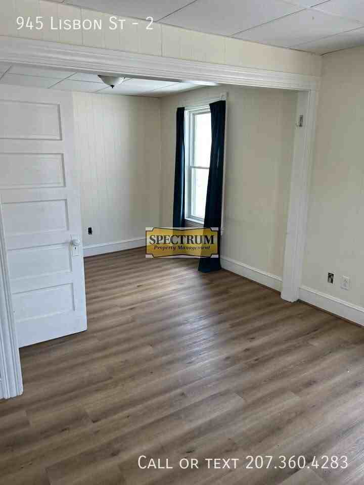 945 Lisbon St #2 - Photo 4 of 8