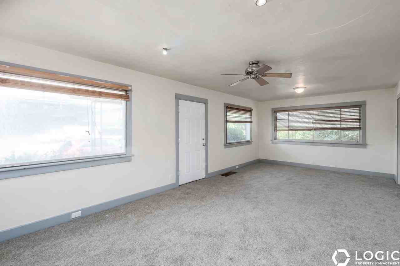 30 E 900 N - Photo 5 of 18