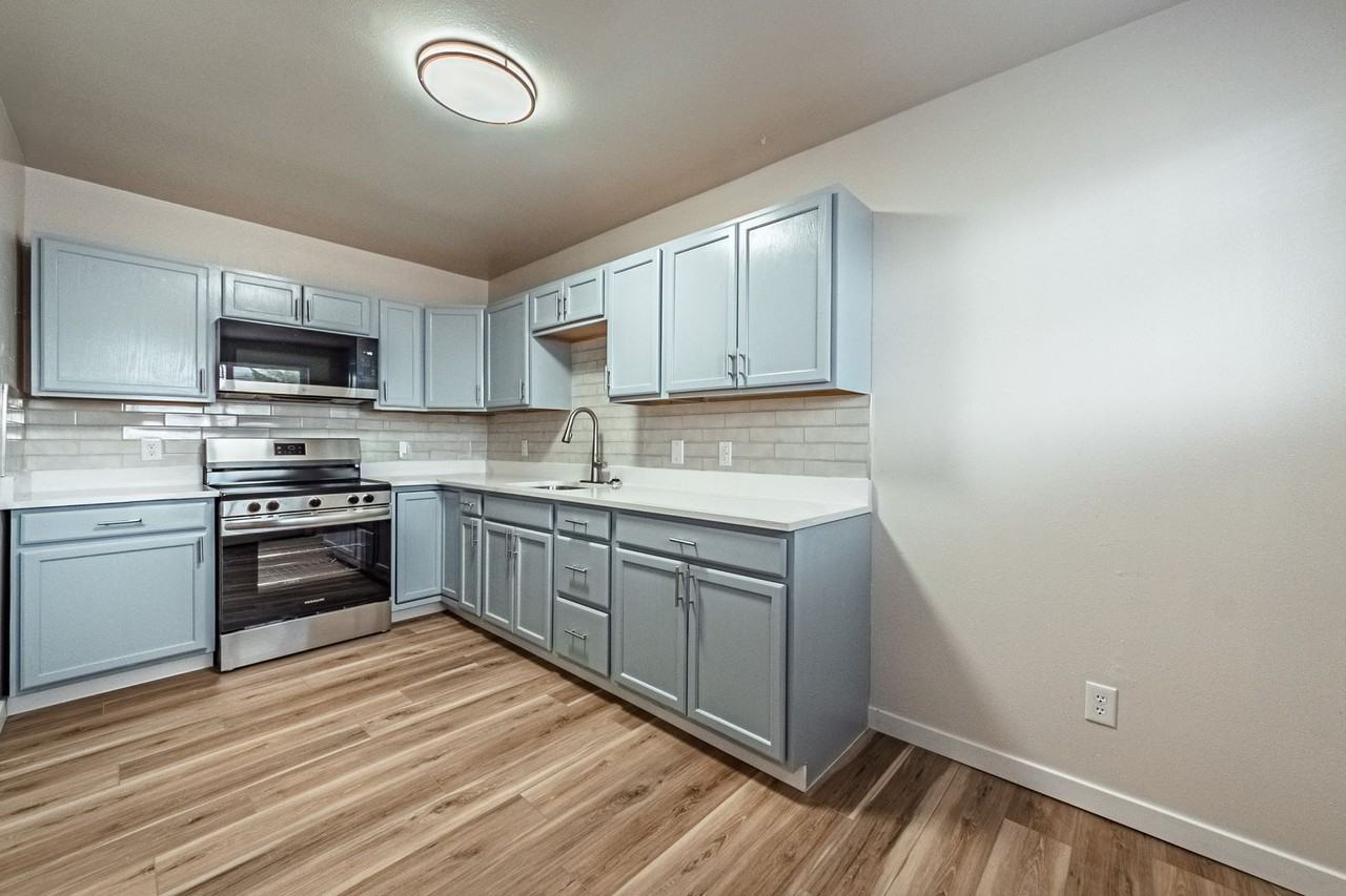3551 Baltimore Ave #6 - Photo 3 of 19