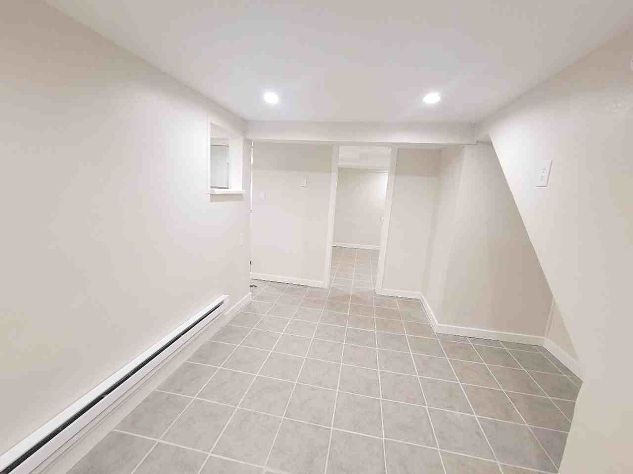 805 S Logan Ave #102 - Photo 5 of 10