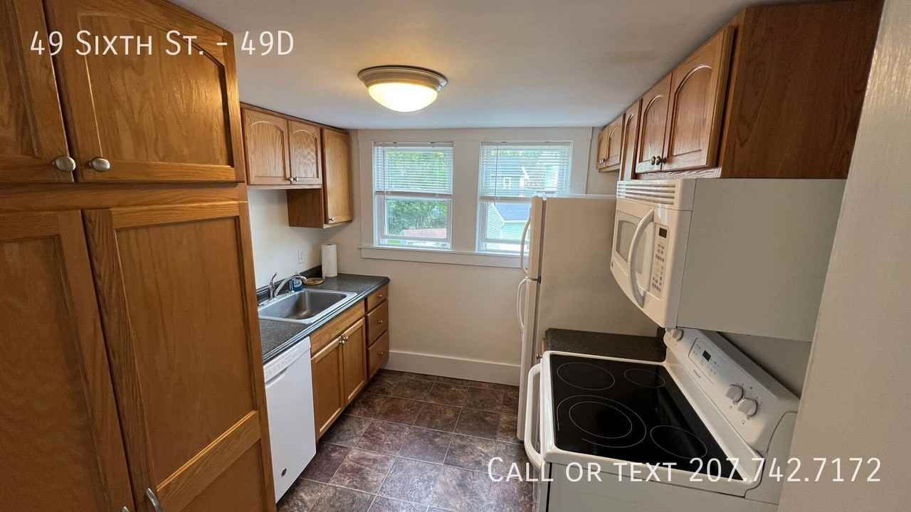 49 6th St #49D - Photo 5 of 32