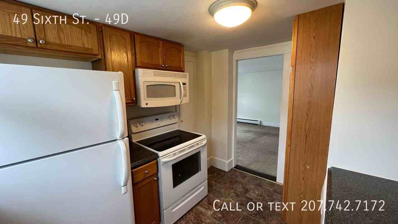 49 6th St #49D - Photo 7 of 32