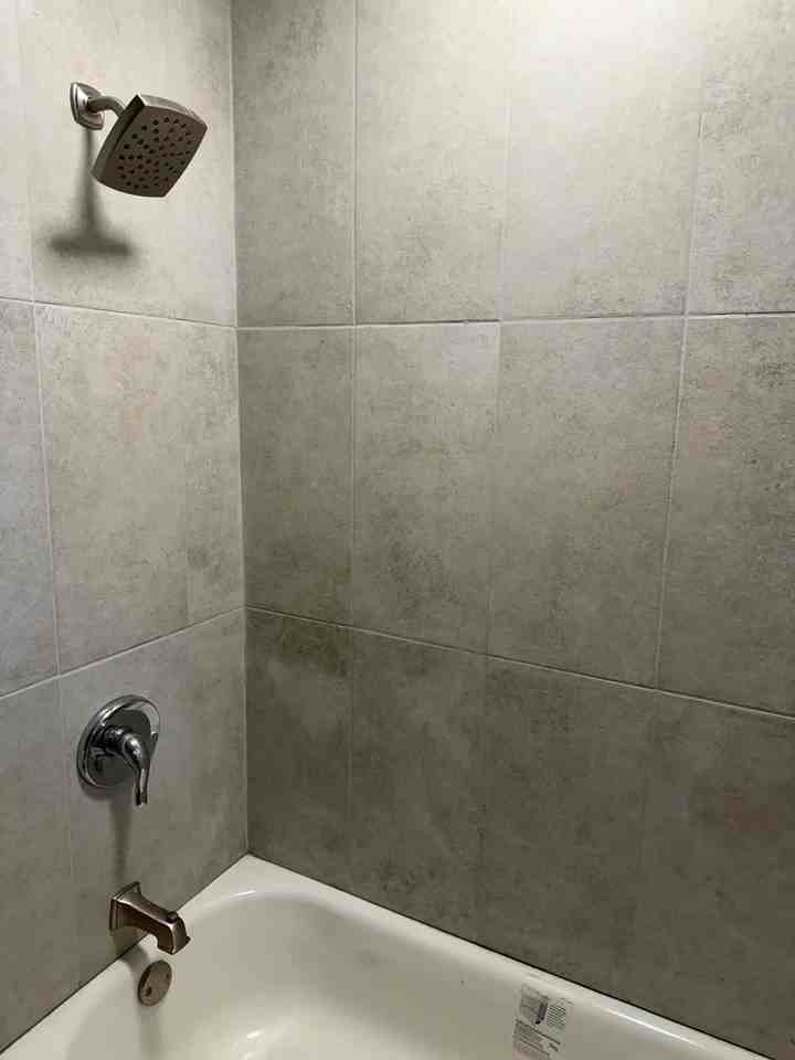 1752 W Oak St - Photo 5 of 7