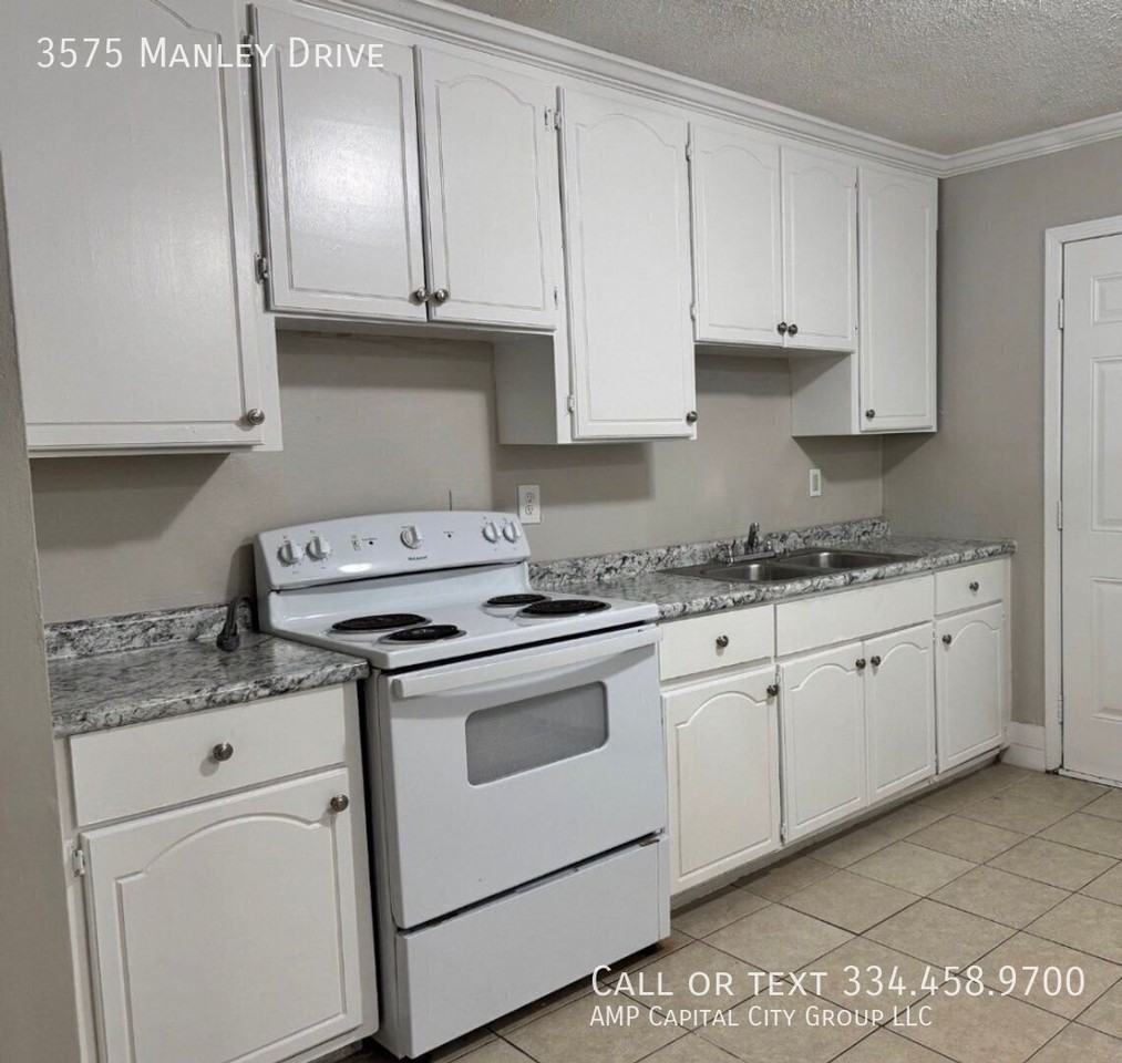 3575 Manley Dr - Photo 2 of 12