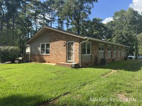 224 Adams St - Photo 1 of 1