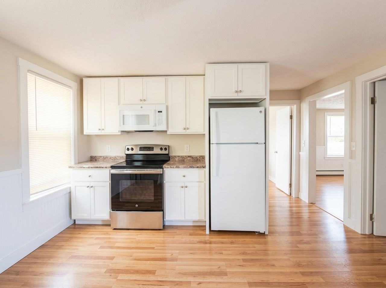 84 Birch St #101 - Photo 5 of 11