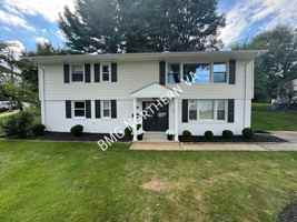 featured image of 1109 Hillcrest Dr Sw