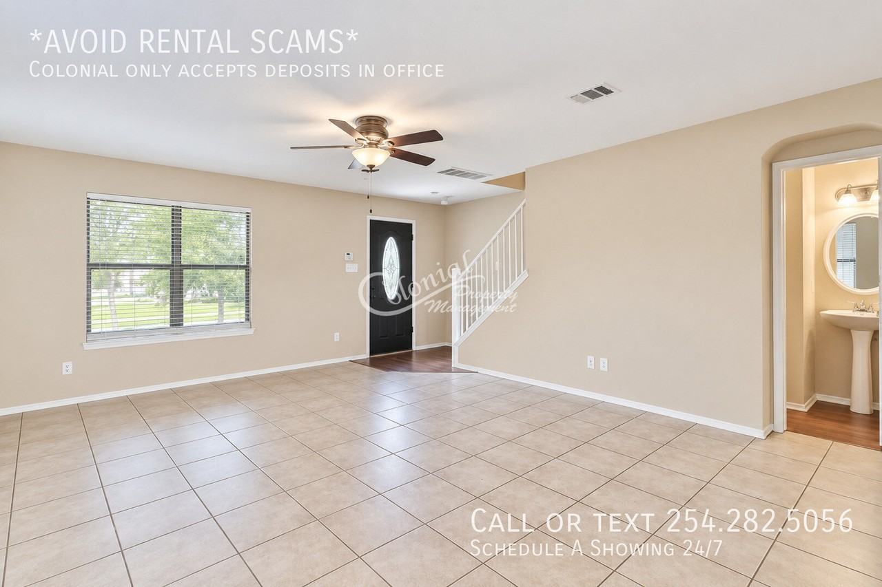 8320 Starview St - Photo 2 of 17