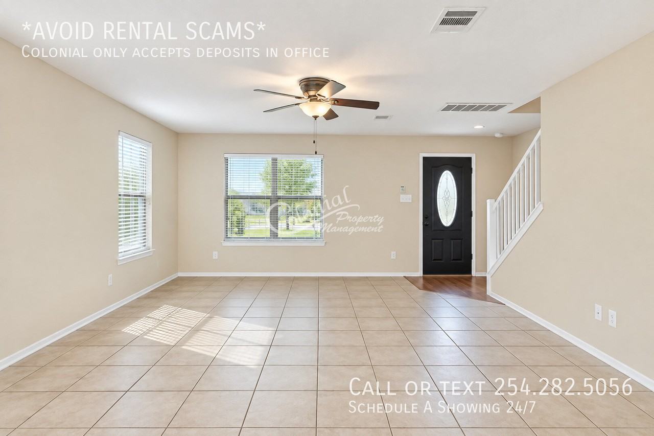 8320 Starview St - Photo 3 of 17
