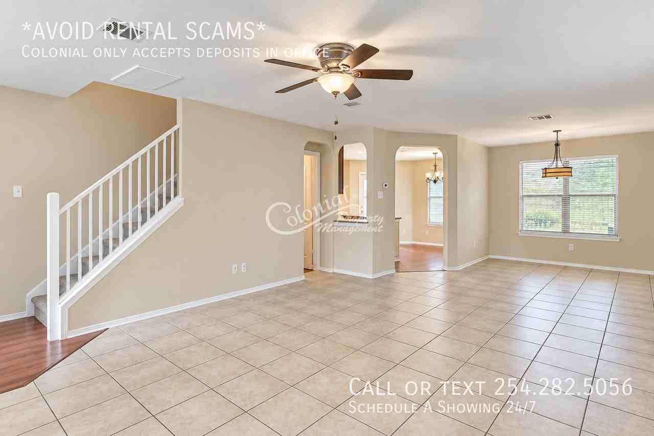 8320 Starview St - Photo 4 of 17