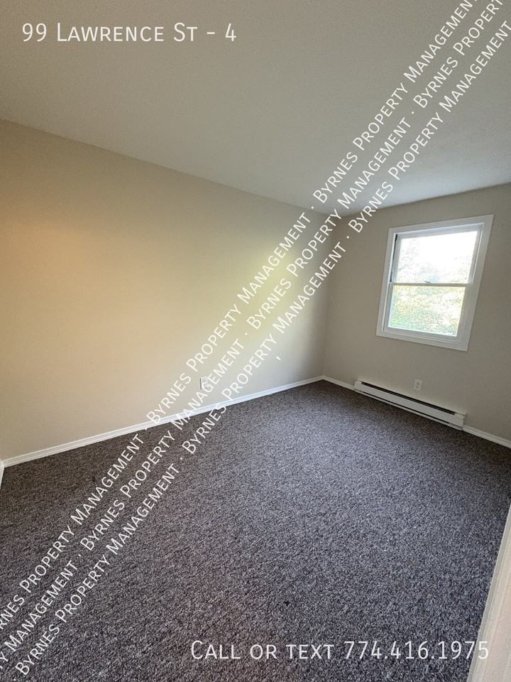 99 Lawrence St #4 - Photo 5 of 11