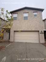 featured image of 4239 E Columbus Park Pl
