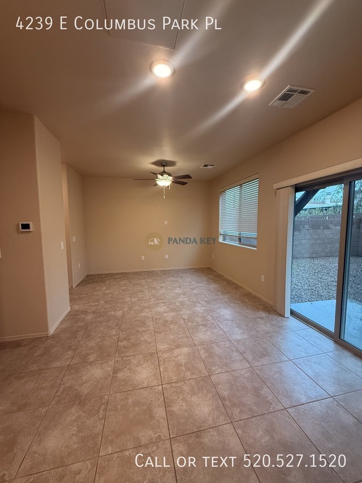4239 E Columbus Park Pl - Photo 5 of 26