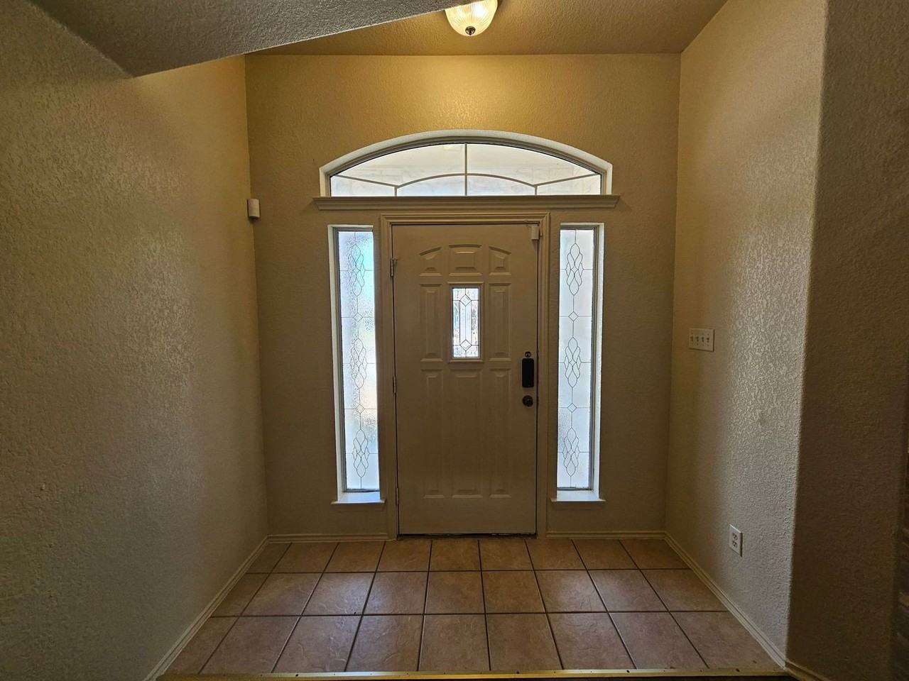4600 Sydney Harbour Ct - Photo 3 of 29