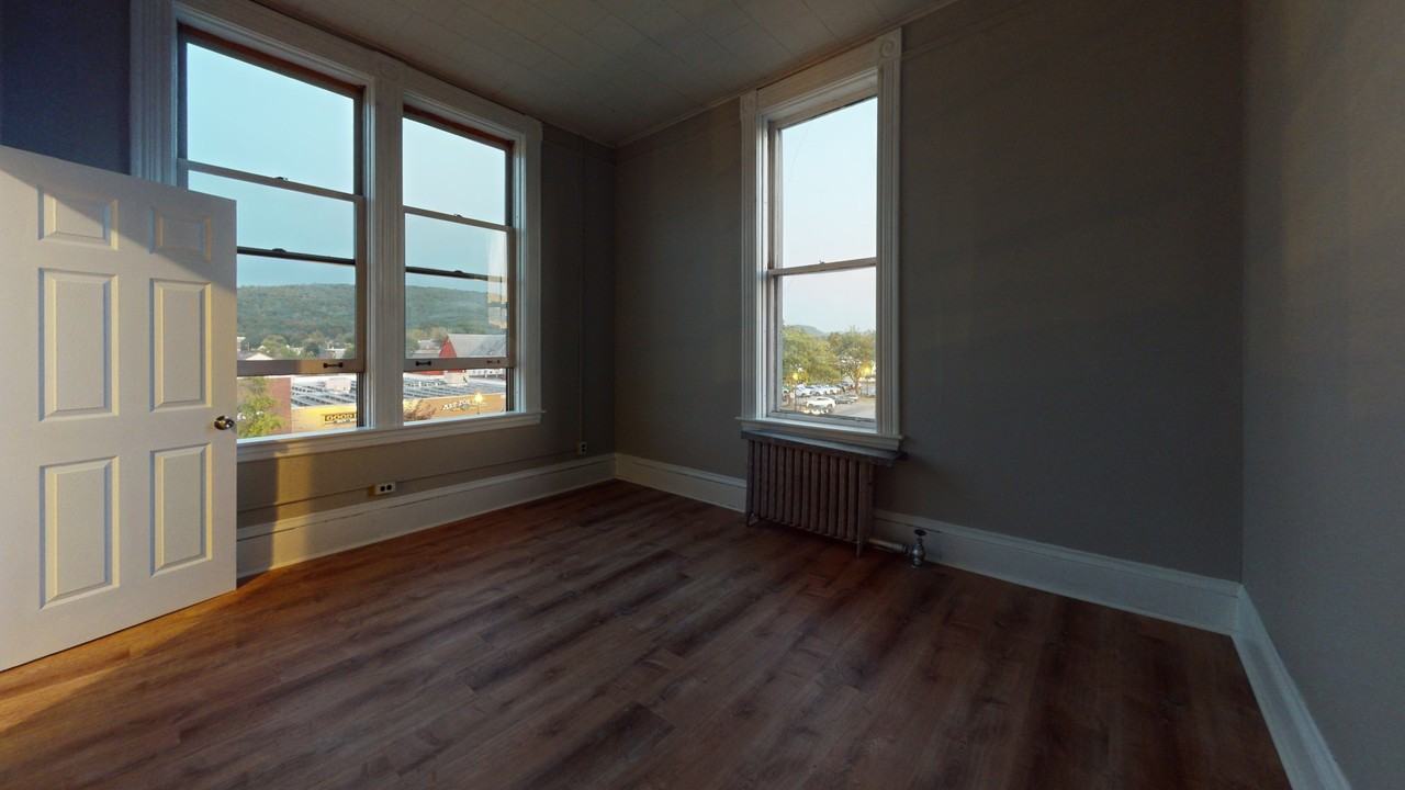 101 Main St, Keene NH 03431 - Photo 2 of 11