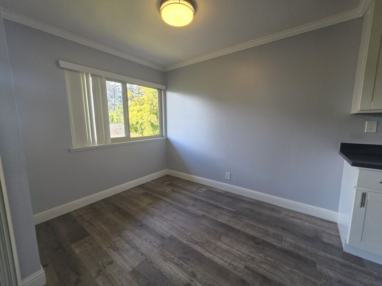 131 Elm Street - Photo 3 of 11