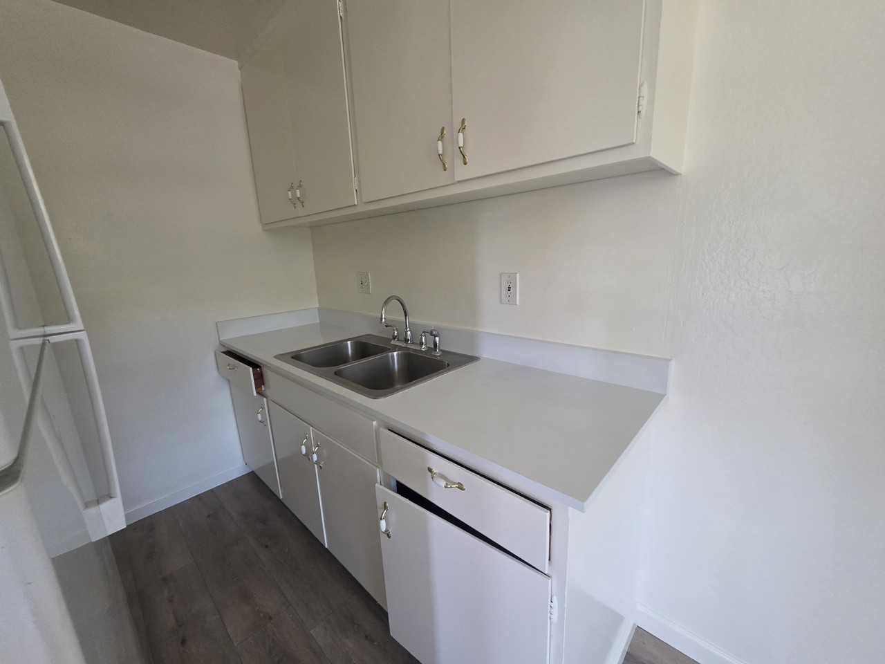 701 9th Avenue - Photo 3 of 11