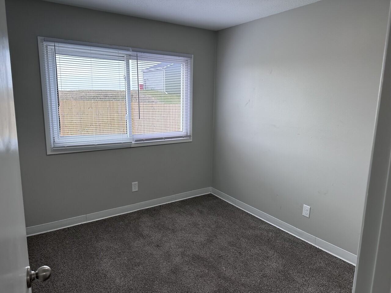 1014-1028 Shagbark Drive - Photo 6 of 12