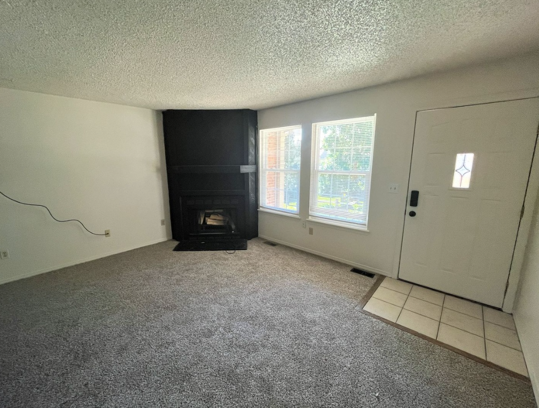 17213 E STANFORD AVE - Photo 3 of 13