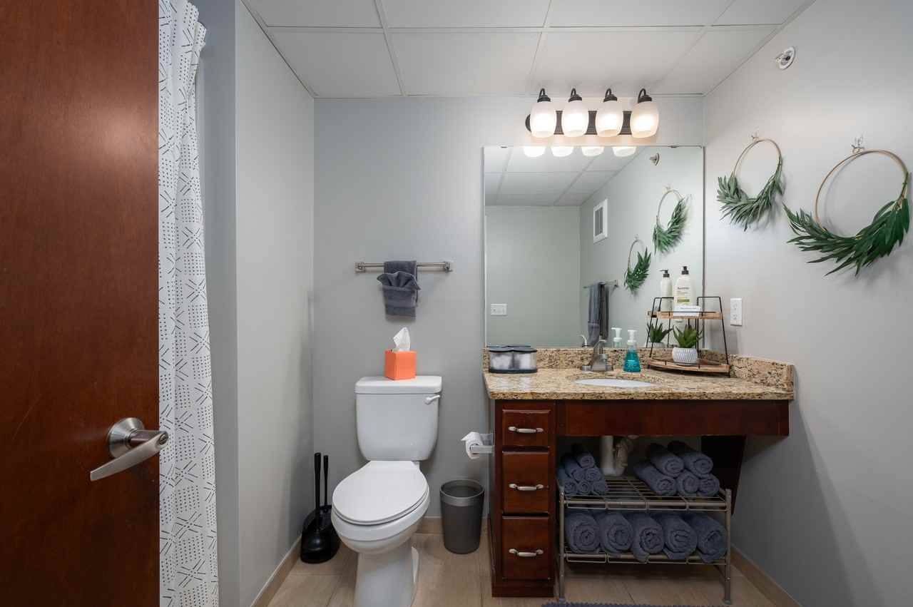 Oliver 807 1st Street Southwest - Photo 7 of 36