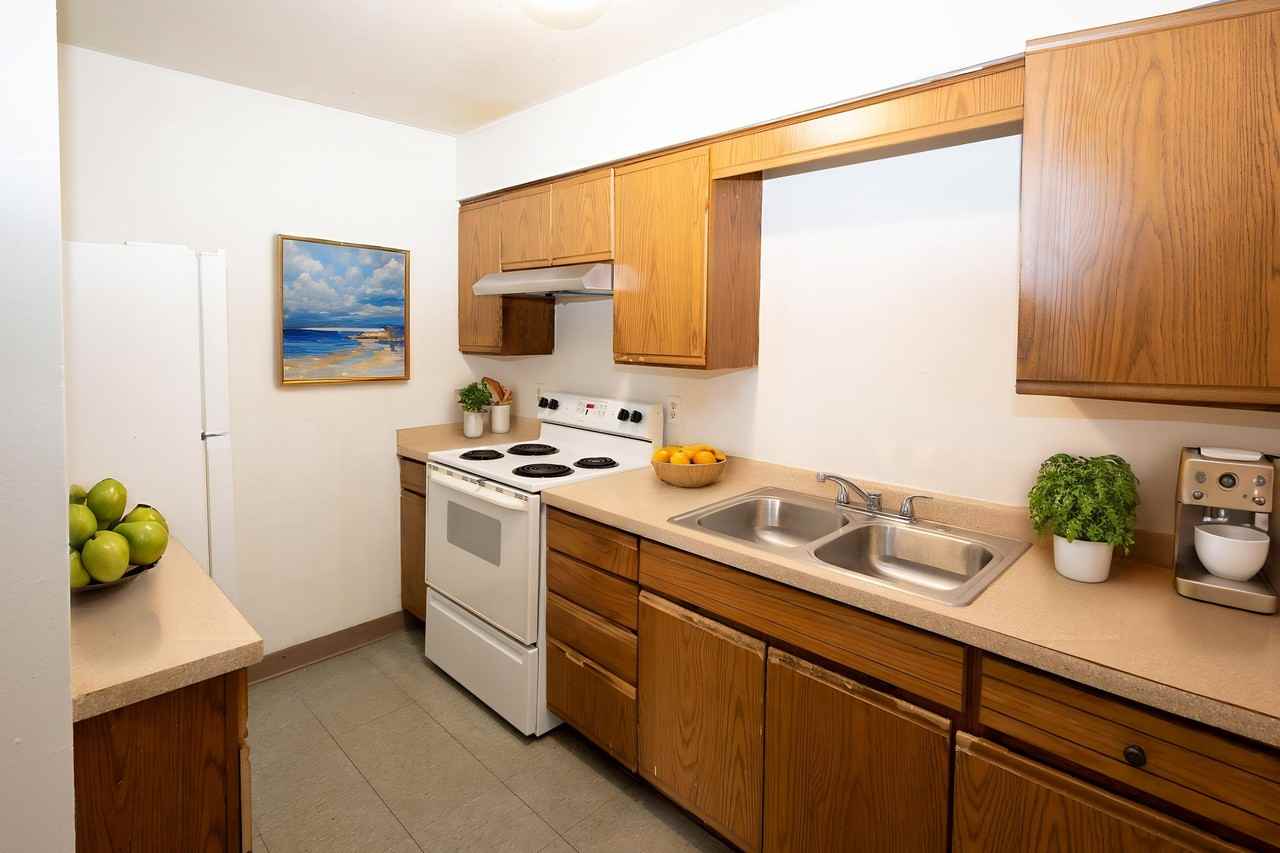Meadow Park Apartments - Photo 3 of 50