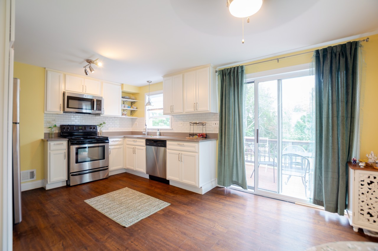 85-87 Merrow Street - Photo 2 of 16