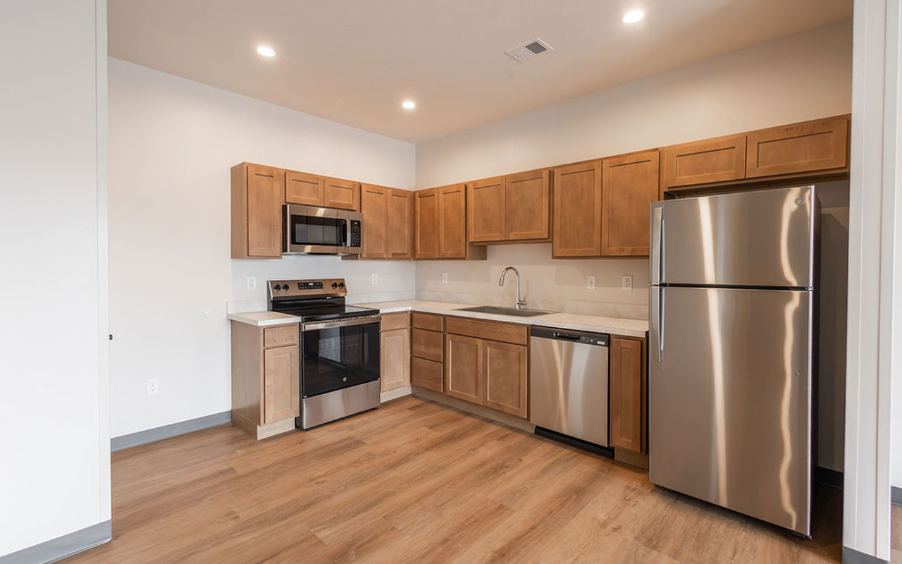 611 Carey Avenue - Photo 3 of 10