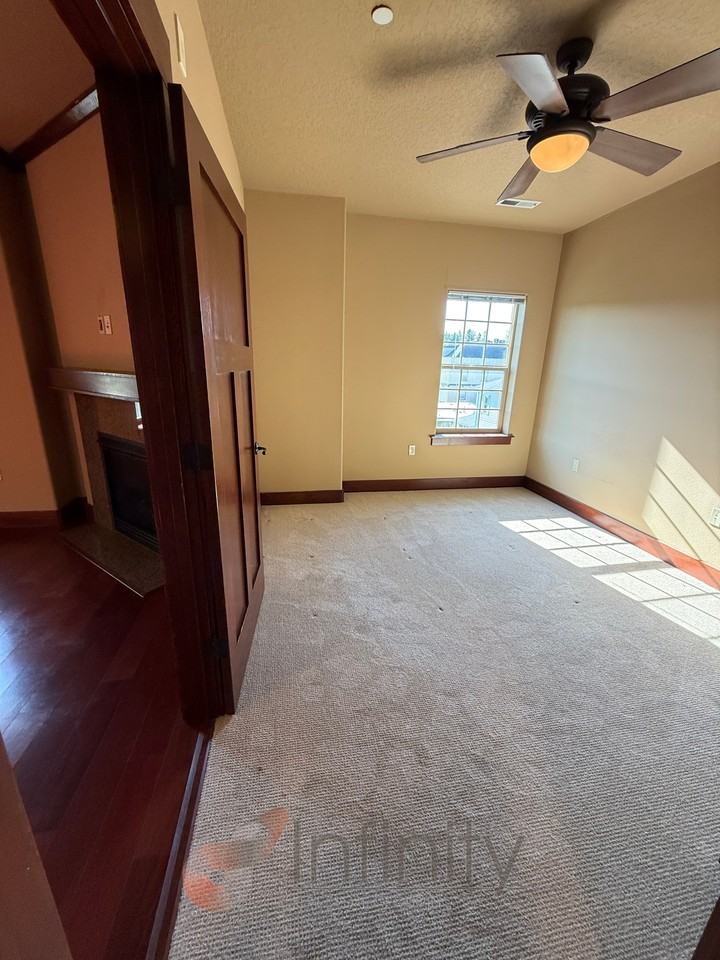 Old Town Lofts - 437 - Photo 6 of 17
