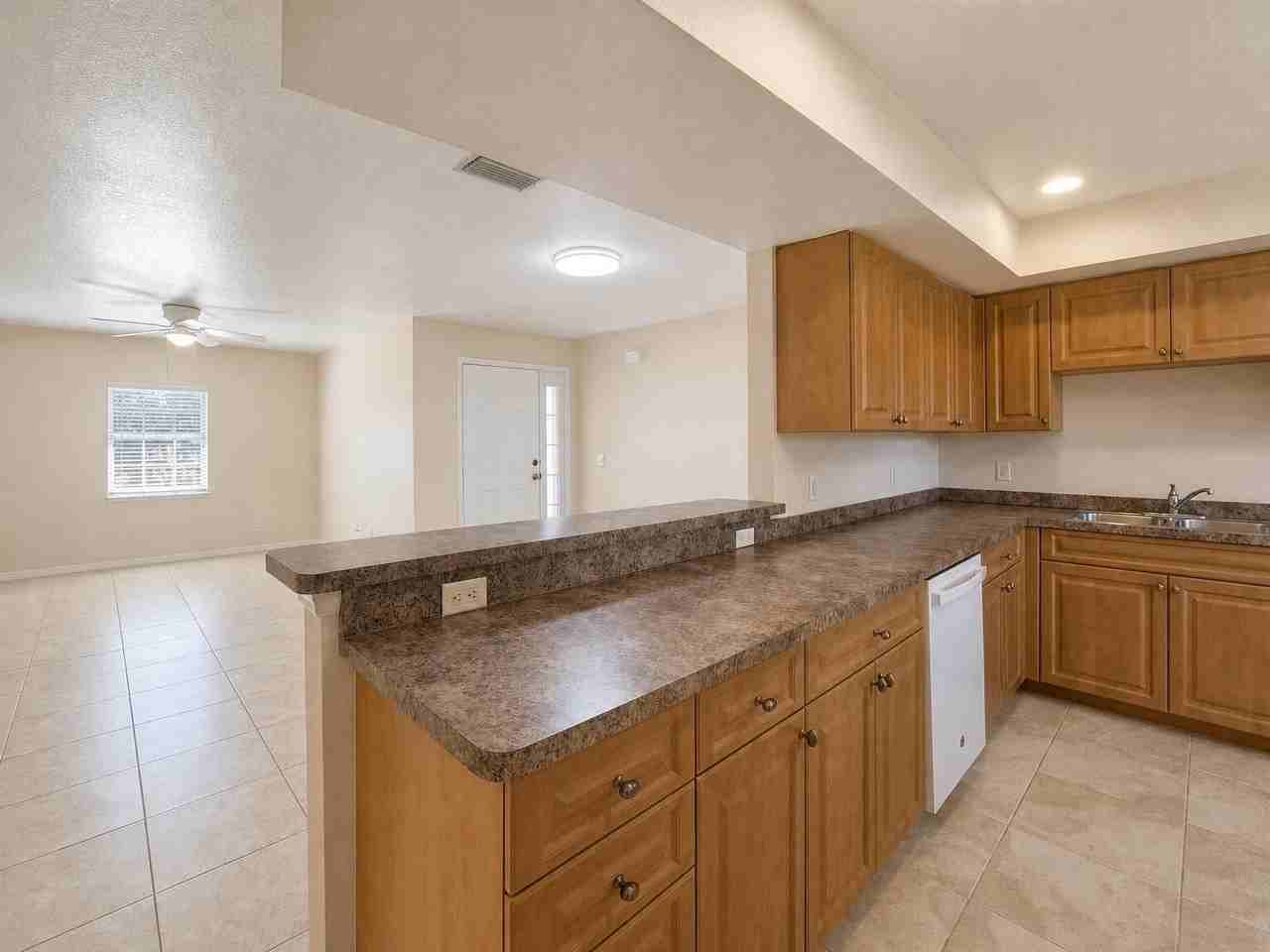 26201 Explorer Road - Unit 6 - Photo 4 of 12