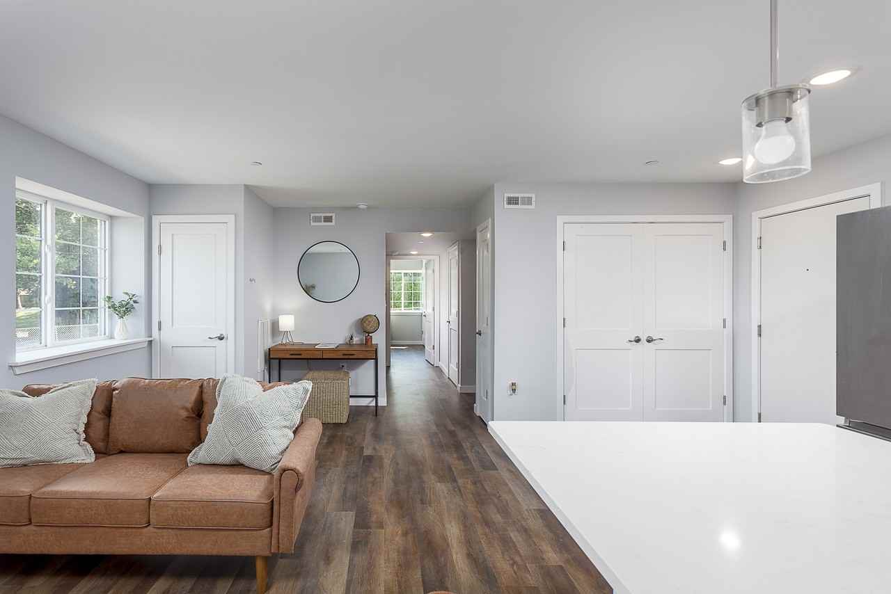 Parkview-782 Worth Boulevard - Photo 4 of 50