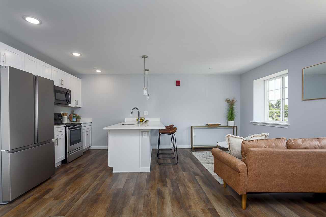 Parkview-782 Worth Boulevard - Photo 6 of 50