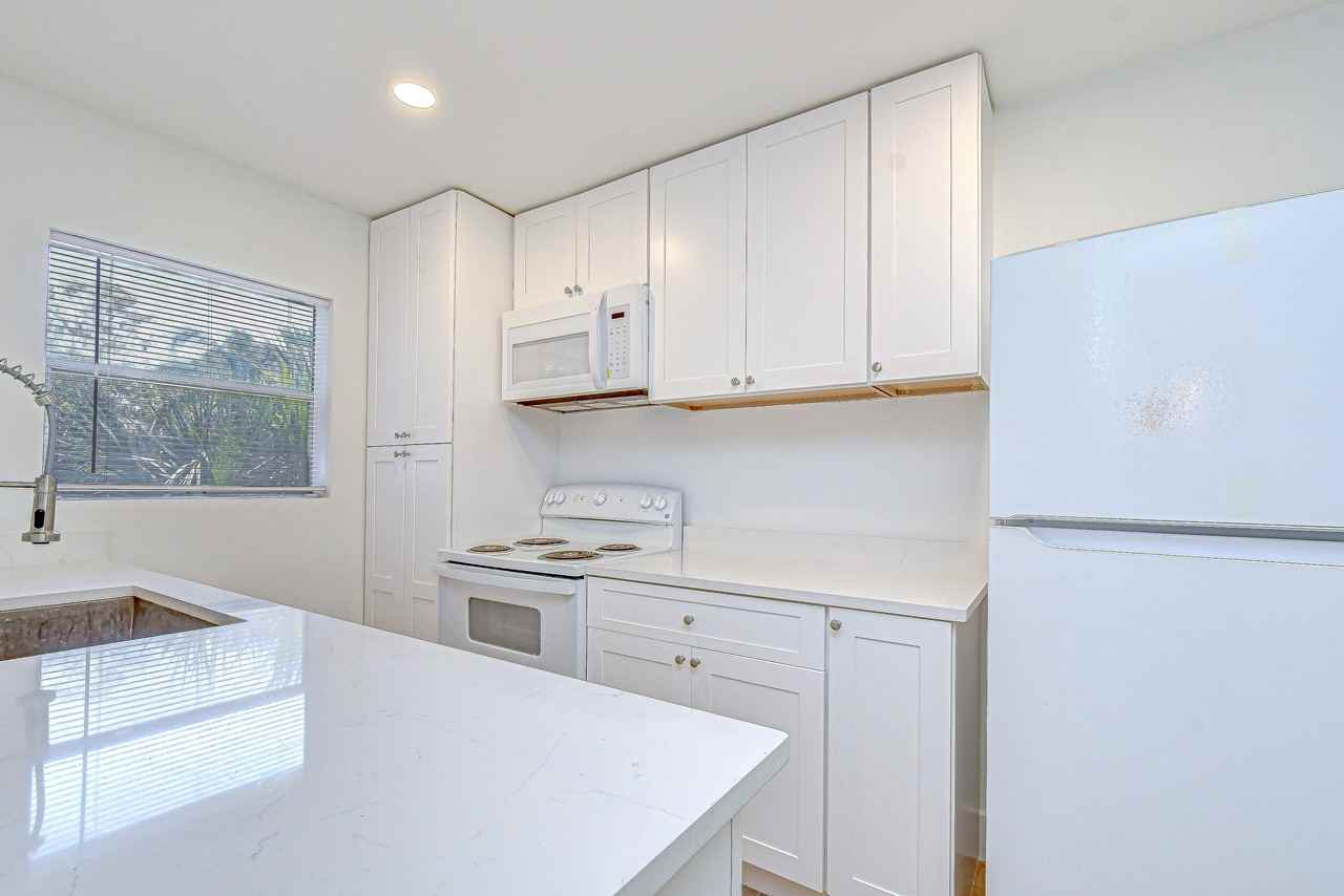 3017 49th Street South - Photo 7 of 19