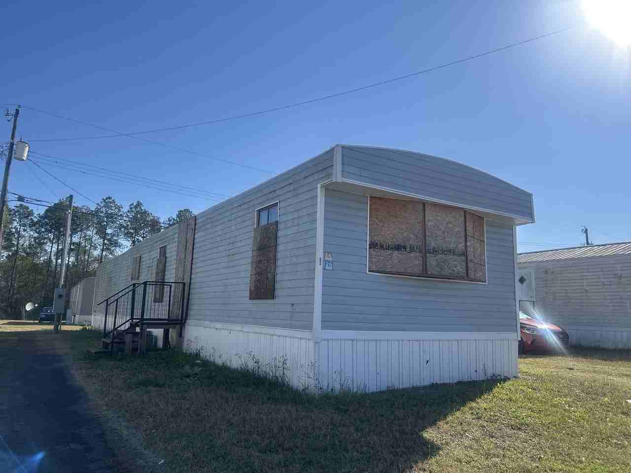 Worthmoore MHP - Photo 2 of 17
