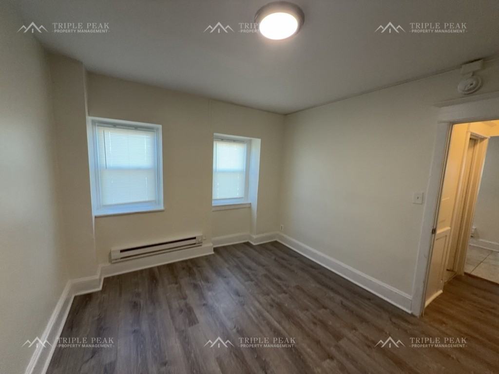 42 Brandon Rd, Upper Darby, PA - Photo 2 of 7