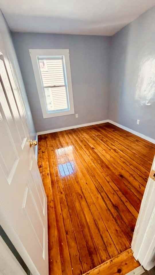 502 Fourth Street Fall River - Photo 5 of 10