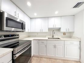 3050 Ne 16th Ave - Photo 1 of 1