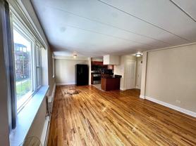 2115 W Farwell Ave - Photo 1 of 1