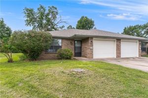 featured image of 7 Jonquilla Way