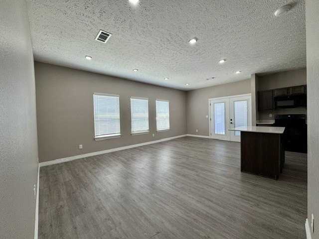 305 N 13th St #201 - Photo 7 of 24