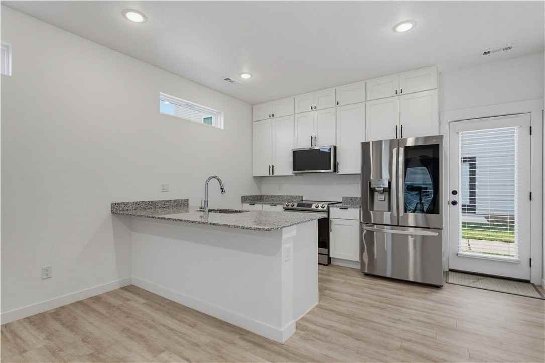 901 Tennessee Ave - Photo 6 of 22