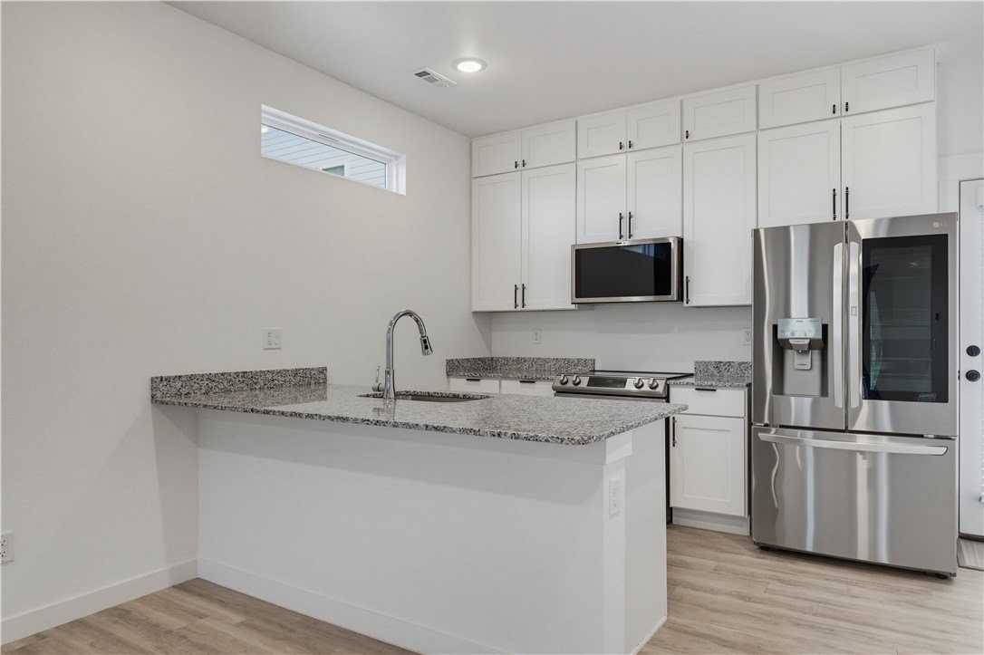 901 Tennessee Ave - Photo 7 of 22