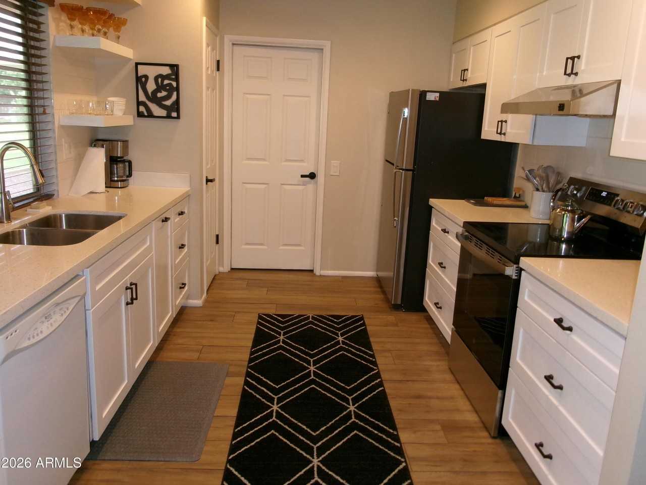 11029 W Caron Dr - Photo 2 of 45