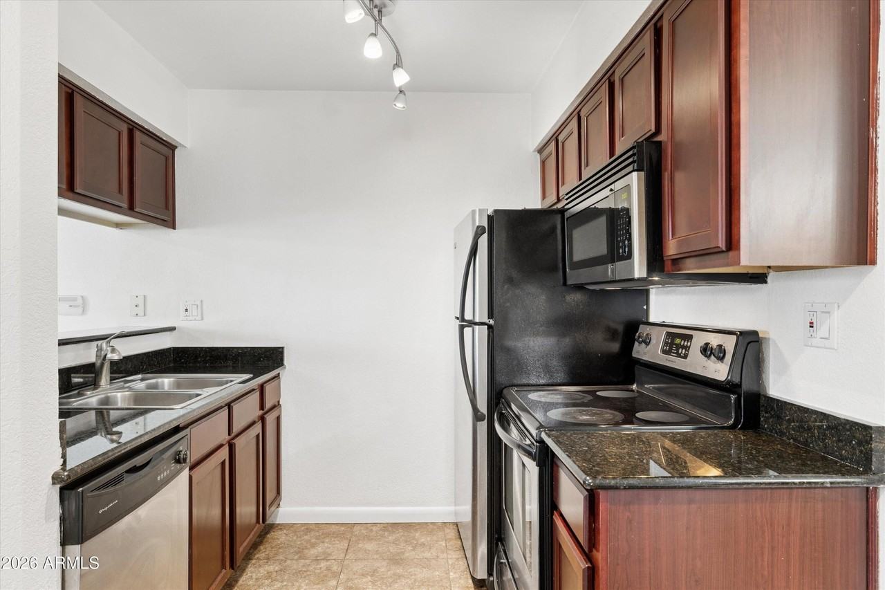 5995 N 78th St #2077 - Photo 3 of 50