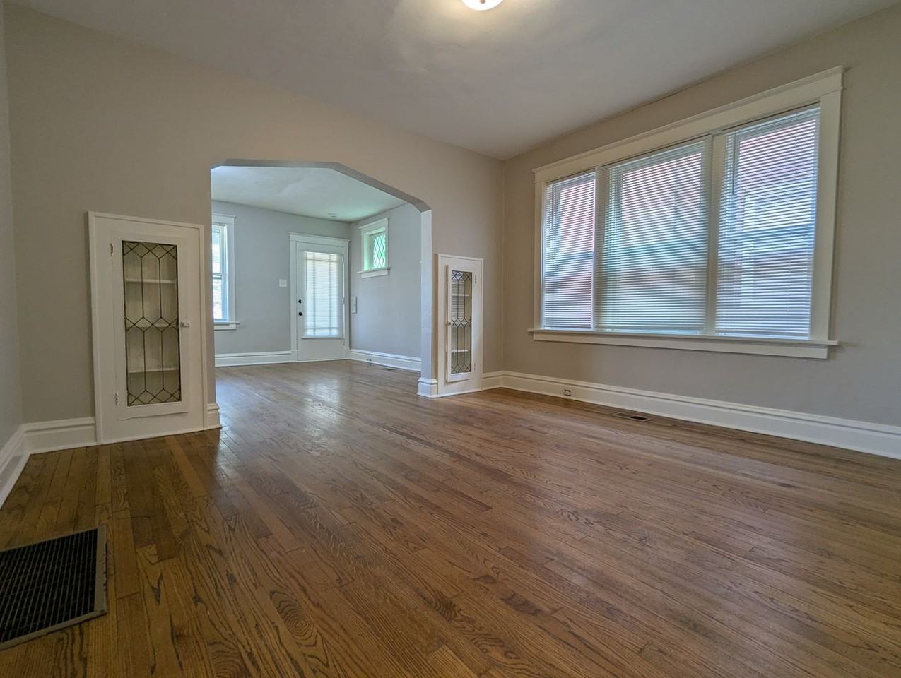 4139 Pennsylvania Ave #1FL - Photo 4 of 12