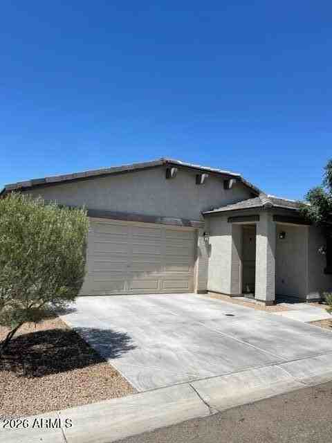 1874 W Stagecoach St