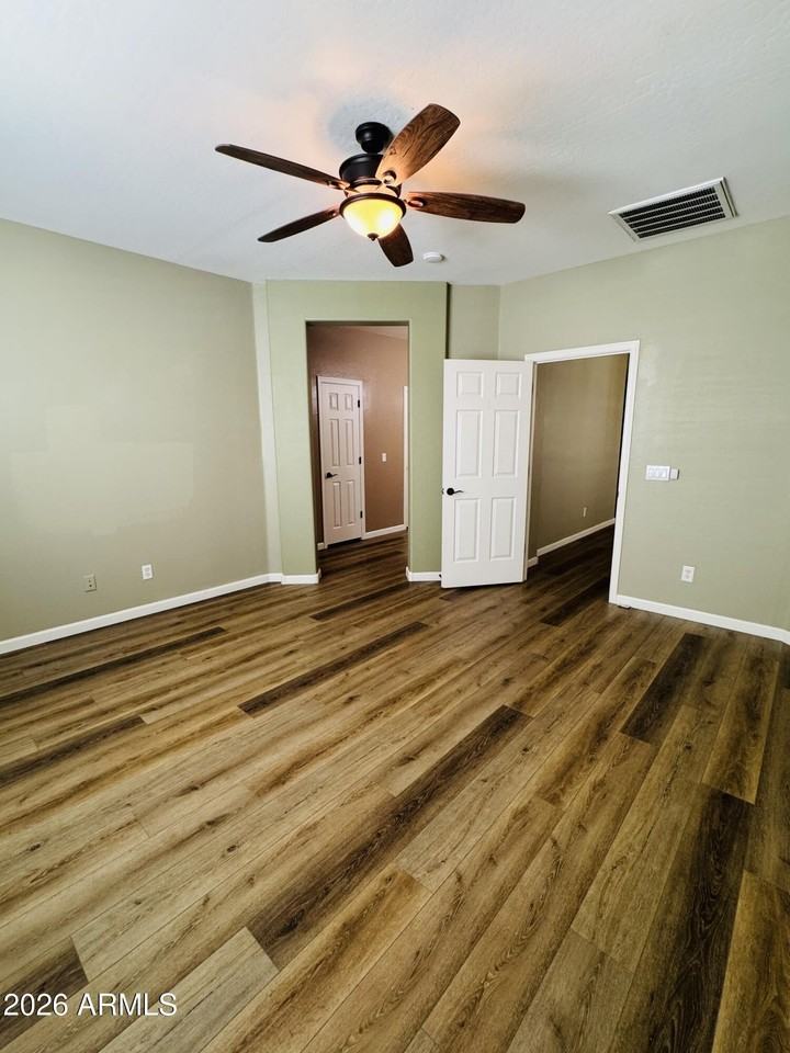 13394 N 151st Dr - Photo 5 of 19