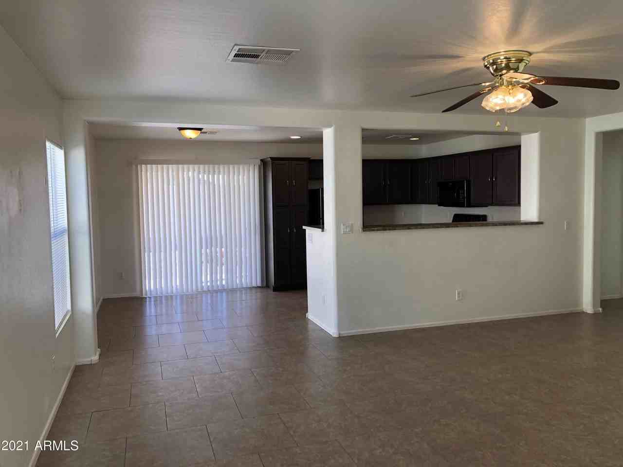 1331 S 227th Ave - Photo 4 of 24