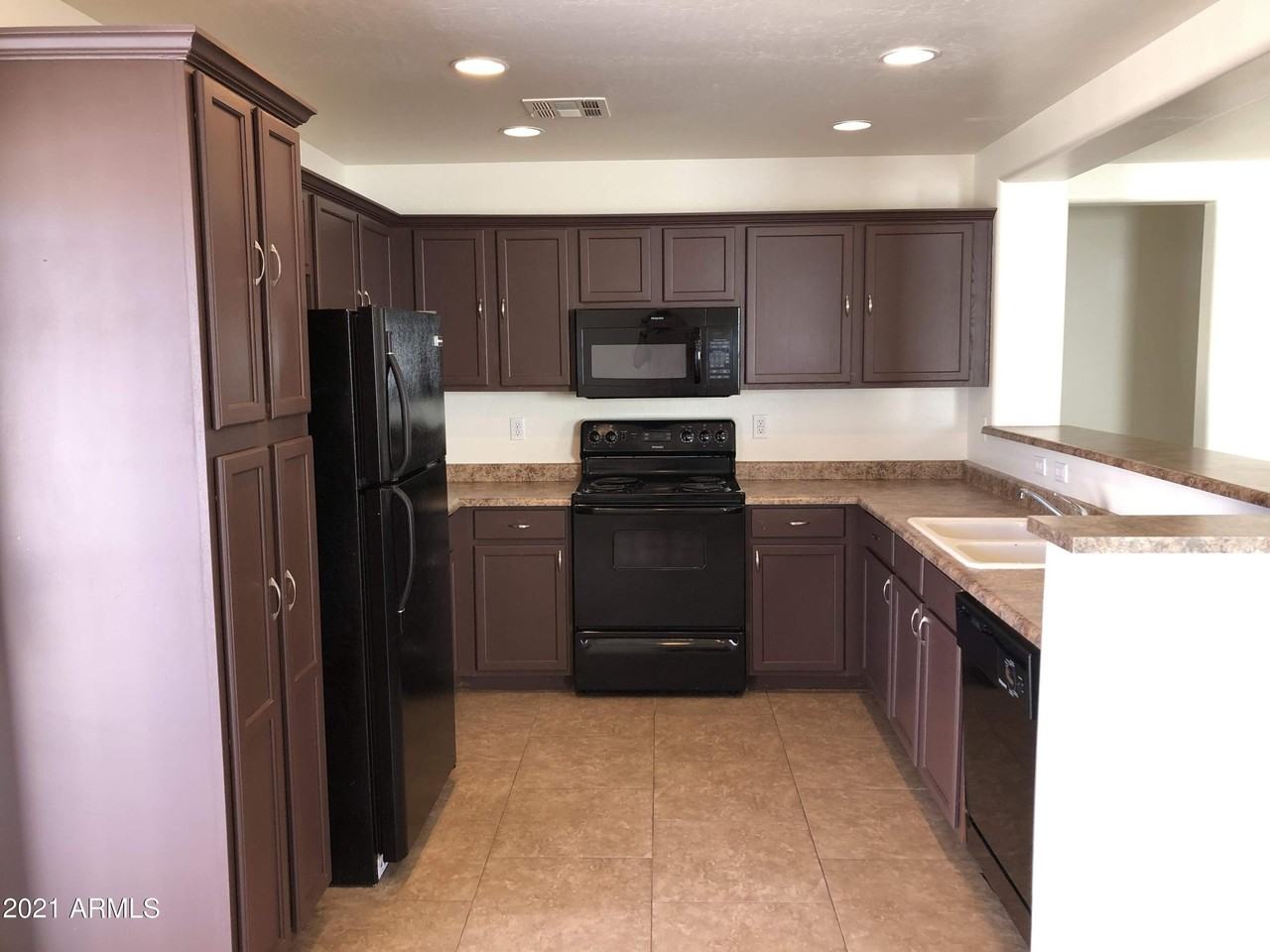 1331 S 227th Ave - Photo 6 of 24
