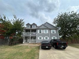 featured image of 825 Avenue B